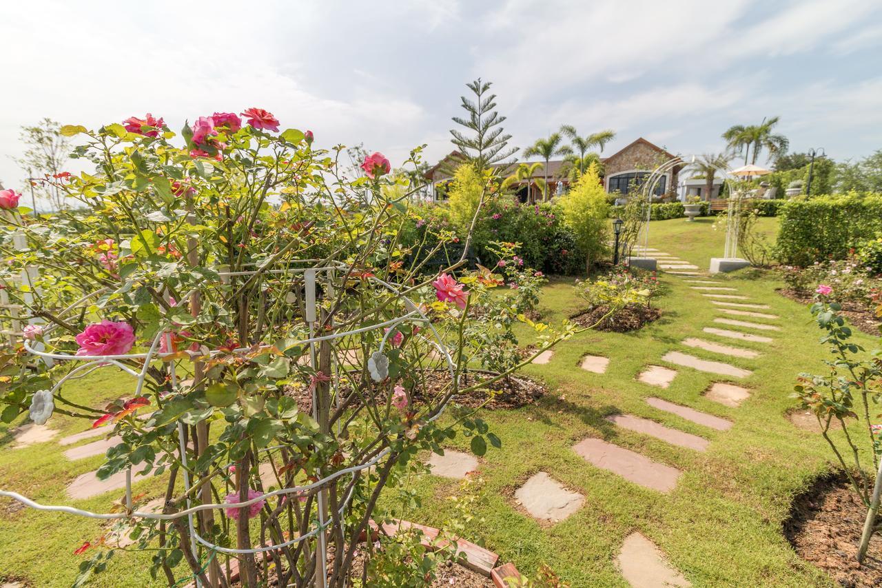 Chateau De Prim Khao Yai Ban Sap Phlu Exterior photo